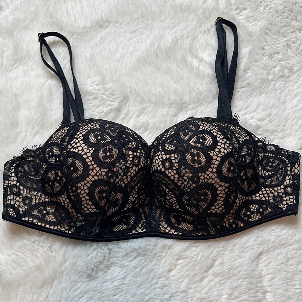 Victoria’s Secret Bombshell Bra - SIZE: 34A